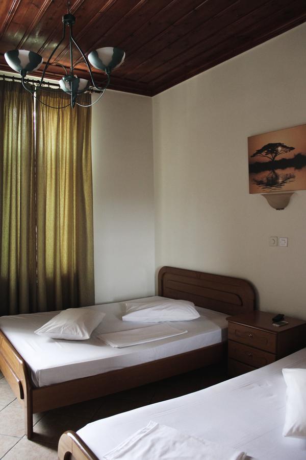Guesthouse Vrenthi Карітайна Екстер'єр фото